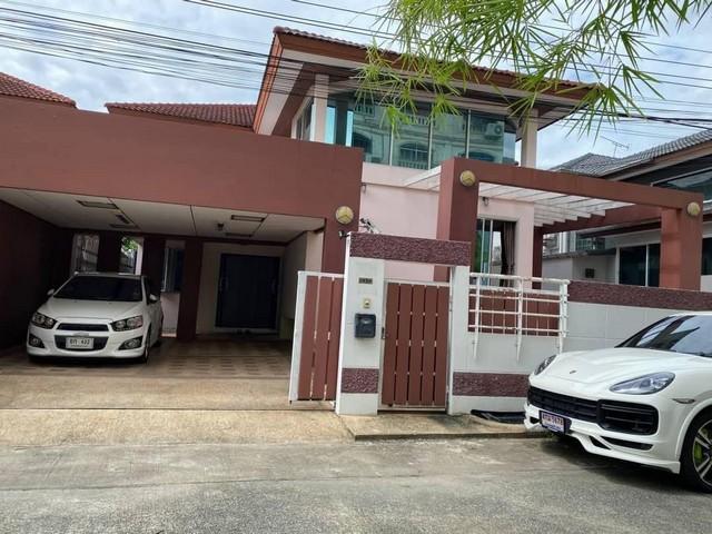 ให้เช่าบ้านเดี่ยว 2 ชั้น 67 ตร.ว. หมู่บ้านอารีน่า การ์เดนท์ ซ.อ่อนนุช 44 ใกล้ BTS บางจาก