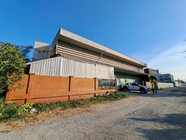 ขายโกดัง ซอยพระแม่มหาการุณย์ 10/7  ขนาด 201 ตารางวา  ปากเกร็ด  นนทบุรี   ZT879