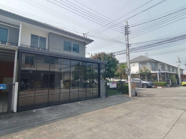 Hot Sale!! ขายถูกสุดในโครงการ ทาวน์เฮ้าส์ 2 ชั้น 28.1 ตร.ว. หมู่บ้านพฤกษา118 เลียบวารี-มีนบุรี ใกล้แม็คโครหนองจอก