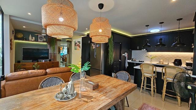 HR 9487 ขายและให้เช่าบ้านเดี่ยว โคโม่ พรีโม่ บางนา บ้าน Tropical Resort Style ตกแต่งครบ ใกล้ Mega Bangna