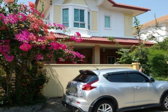 ขาย บ้านเดี่ยว  อำเภอเมืองปทุมธานี ปทุมธานี  ห่างจาก   ตลาดพูนทรัพย์ 2.6 km.