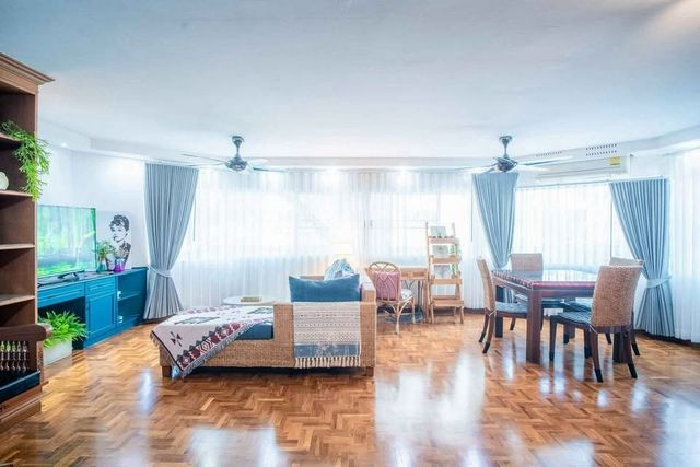 ให้เช่า/ขาย 4.59 ล้าน 65 ตรม. #Hillside3 คอนโด #นิมมาน #ห้องมุม ขนาดใหญ่ #เฟอร์นิเจอร์ครบ พร้อมเข้าอยู่ #ซื้ออยู่เองหรือปล่อยเช่าได้