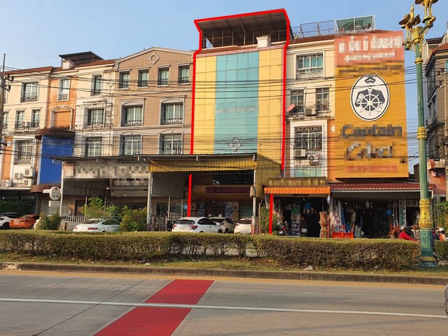 ขายอาคารพาณิชย์ 4 ชั้นครึ่ง 2 คูหา ซอยแบริ่ง สุขุมวิท 107 สภาพตึกดีมาก ทำเลค้าขาย แหล่งชุมชน