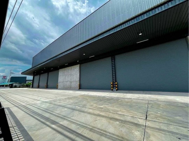 ให้เช่าโกดังโรงงานชลบุรี ให้เช่าคลังสินค้าอมตะนครชลบุรี  ผังสีม่วงลาย พื้นที่โกดัง  6230  ตารางเมตร