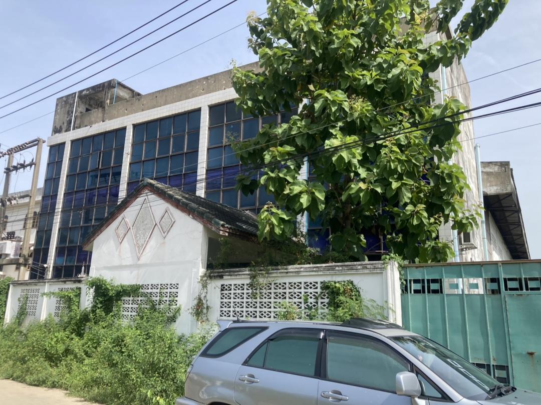 BR 1549 ให้เช่า หรือ ขาย โรงงานพร้อมออฟฟิศ พุทธมณฑลสาย 5 จังหวัดนครปฐม