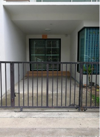 ขายทาวน์เฮ้าส์มือสองปลวกแดง   โครงการบิ๊กเกอร์โอม ระยอง