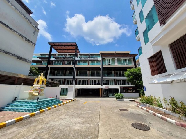 ขายคอนโด โครงการ เดอะ พริวิลเลจ แอท เบย์คลิฟ อำเภอกะทู้ จังหวัดภูเก็ต ห่างจาก หาดป่าตอง 3.80 กม.