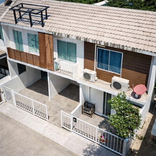 โลตัส วังหิน  ใกล้วัดลาดปลาเค้า 450ม. ทาวน์โฮม 2 ชั้น 3นอน 2น้ำ เซเว่นอีเลฟเว่น 120ม 18 ตร.ว. ม.เกษตรศาสตร์ บางเขน 2.8 กม.