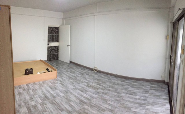 ขายคอนโด D.C. Tower ลาดพร้าว 112 ใกล้รถไฟฟ้า ราคาถูก 530000 บาท เจ้าของขายเอง