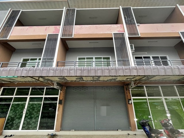 ขายอาคารพาณิชย์  เปี่ยมสุข พลาซ่า ซอยบ่อสร้าง 1 เชียงใหม่