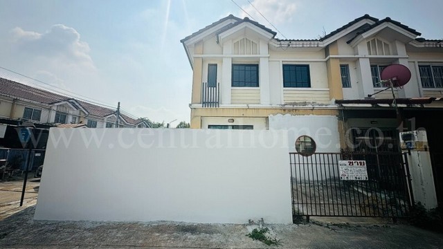 ทาวน์เฮ้าส์ พฤกษา 49/2 บางใหญ่ - แก้วอินทร์ หลังมุม