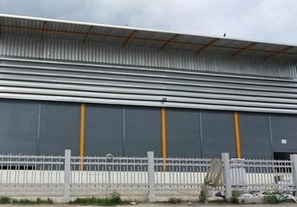 ให้เช่าโกดังยกสูง 300 ตาตะรางเมตร ริมถนนกาญจนาภิเษก  แขวงหลักสอง บางแค ใกล้ศาลเจ้าแม่ทับทิม