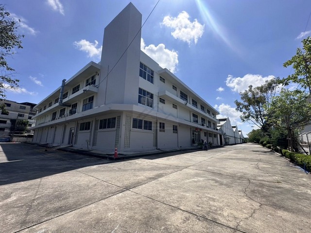 ให้เช่าโกดัง ศูนย์กระจายสินค้า 1728 ตร.ม. ถนนเทพารักษ์  ใกล้รถไฟฟ้าสายสีเหลือง สถานีทิพวัล เหมาะทำโชว์รูมรถยนต์ คลังสินค้า หลายธุรกิจ