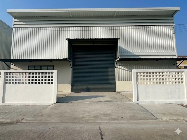 BST1077 ให้เช่าโกดัง 300 ตร.ม. อ่อนนุช พัฒนาการ ศรีนครินทร์ ใกล้สุวรรณภูมิ เดินทางสะดวก เหมาะคลังสินค้าและโรงงาน