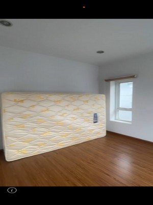 2 km จาก BTS เอกมัย ! ให้เช่าบ้านทาวน์โฮม 3 ชั้น ย่านเอกมัย ซอย ปรีดี พนมยงค์ 31   27 ตร.ว  178 ตร.ม  3 นอน 3 น้ำ เหมาะกับการทำโฮมออฟฟิศ