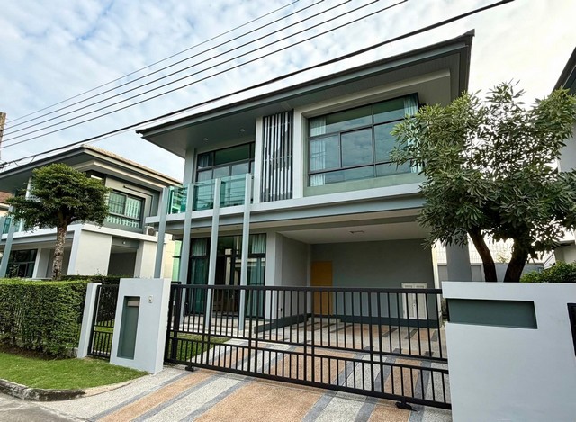 LV53411 ให้เช่า บ้านเดี่ยว เศรษฐสิริ พระราม 9 กรุงเทพกรีฑา 7 บ้านสไตล์ Nature Architech ใกล้ Mega บางนา และ รร.นานาชาติ