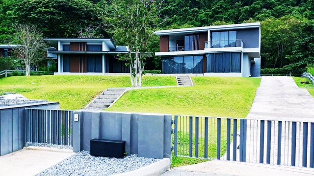 ขาย บ้าน บ้านหรูหลังใหญ่ แสนสิริ23องศา เขาใหญ่ 1 ไร่ 435 ตร.วา นครราชสีมา    ชั้นทั้งหมด 2 ชั้น 39000000 บาท