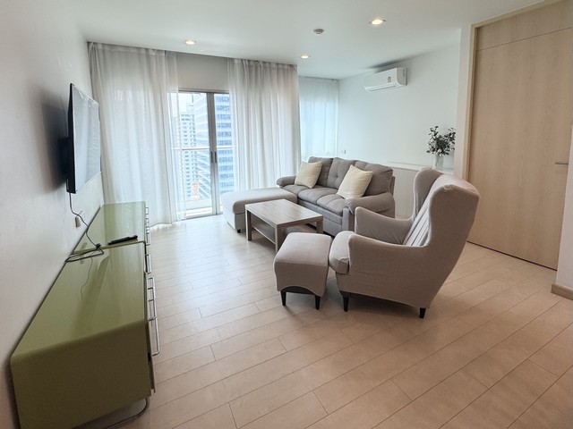 ขาย คอนโด Silom Suite Condominium Sathon 12 113 ตร.ม. พร้อมอยู่ ห้องมุม