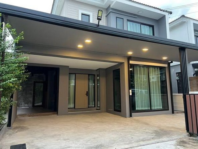 ให้เช่าบ้านเดี่ยว2ชั้นย่านบางชันปัญญาอินทราหมู่บ้านอารียาโคโม่วงแหวน-รามอินทราใกล้แฟชั่นไอส์แลนด์