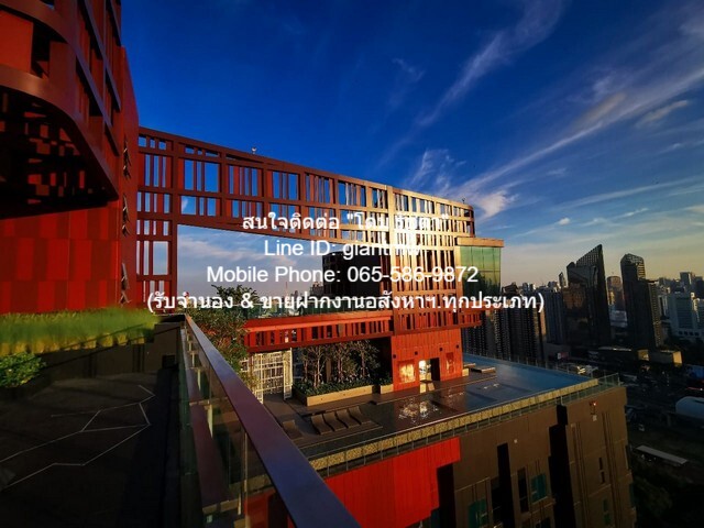 CONDO. Life Asoke Hype 1ห้องนอน1Bathroom 24000 บ. ไม่ไกลจาก รถไฟฟ้า MRT พระราม 9 สวยและดี เป็นคอนโดพร้อมอยู่ มีการตกแต่งภายในเพิ่มเติมได้แบบเรียบหรู และมีทำเลสวยสามารถมองเห็นวิวเมือง พร้อมพื้นที่ส่วนกลาง และสิ่งอำนวยความสะดวกครบครัน ทั้งสระว่ายน้ำ ห้