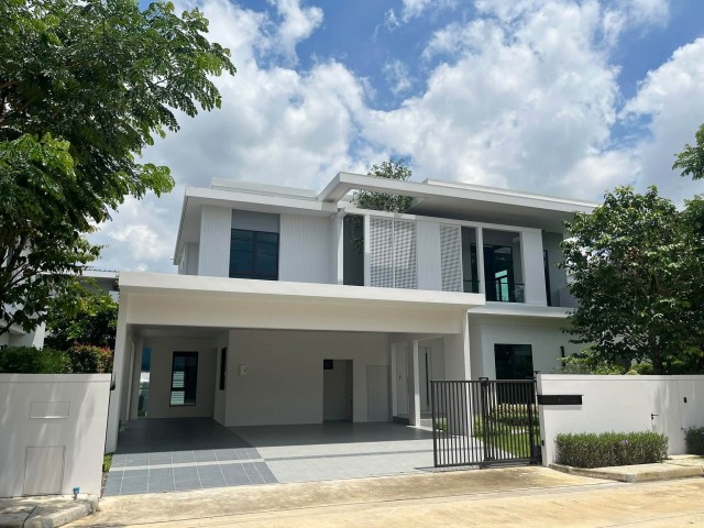 svs377  ให้เช่า บ้านเดี่ยว 2 ชั้น  มัณฑนา บางนา กม 15  MANTANA Bangna km 15