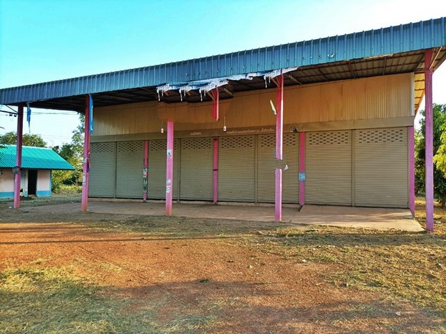 ขาย ที่ดินพร้อมสิ่งปลูกสร้าง 1 ชั้น ปางศิลาทอง กำแพงเพชร