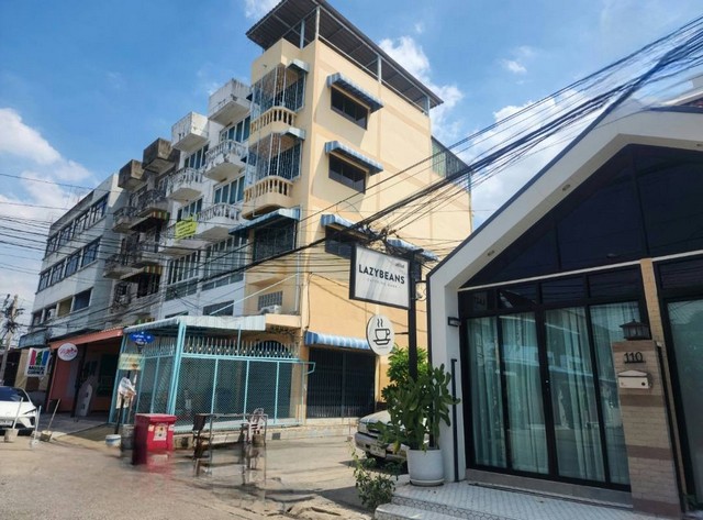 ขายที่ดินแปลงสี่เหลี่ยมสวย ทำเลเยี่ยม ปากซอยรถไฟฟ้าส้ม รามคำแหง 166 แยก 16