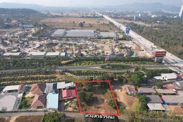 ขายที่ดิน ขนาด 1 ไร่ สี่เหลี่ยมสวยๆ ข้างสวนนงนุชพัทยา ตำบลนาจอมเทียน อำเภอสัตหีบ  ชลบุรี