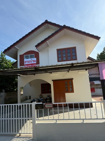 ขาย บ้านเดี่ยว ฉลองกรุง 2 เนื้อที่ 60 ตารางวา พร้อมอยู่  ราคา 3600000 บาท