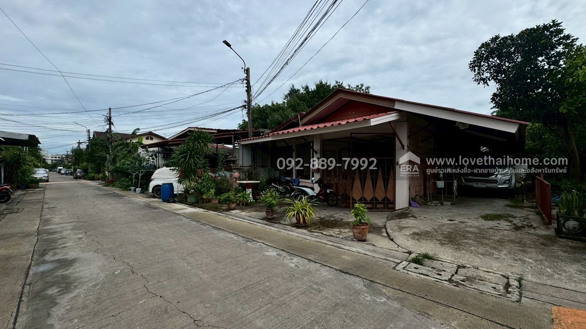 ขายบ้านแฝด ถนนพระราม2 ซอย69 แยก3 หมู่บ้านการเคหะธนบุรี พื้นที่ 34.9 ตรว. บ้านหลังมุม พร้อมอยู่ ใกล้โลตัส พระราม2