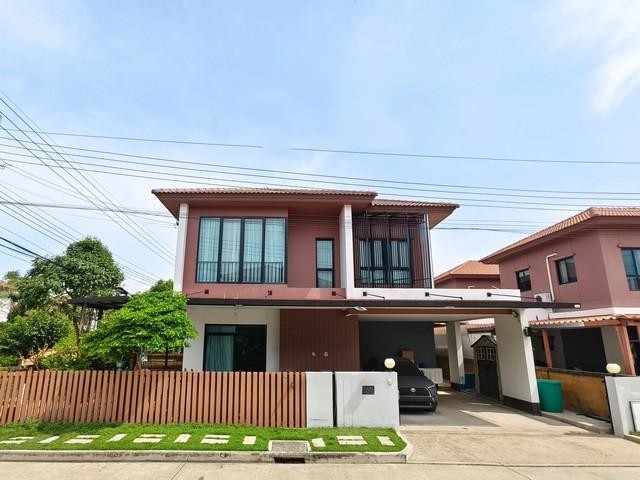 ขาย บ้านเดี่ยว แปลงมุม มีห้องนอนชั้นล่าง 58.9 ตร.ว. 5 นาทีถึงทางด่วนจตุโชติ The Ricco Residence