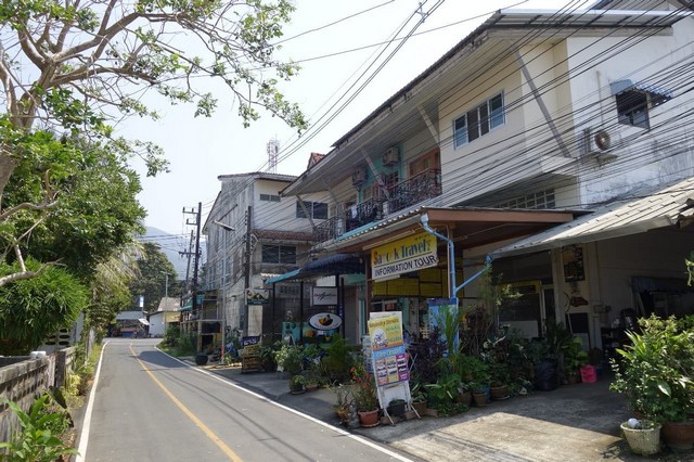 ขาย  อาคารพาณิชย์ เกาะช้าง  ห่างจาก โลตัส คลองพร้าว 0.10 กม.