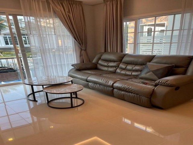 P2284 ให้เช่าบ้านเดี่ยว 2 ชั้น 160 ตรม. 4 ห้องนอน โกลเด้น นีโอ 2 ลาดพร้าว-เกษตรนวมินทร์ Golden Neo 2 ซอยนวมินทร์ 42