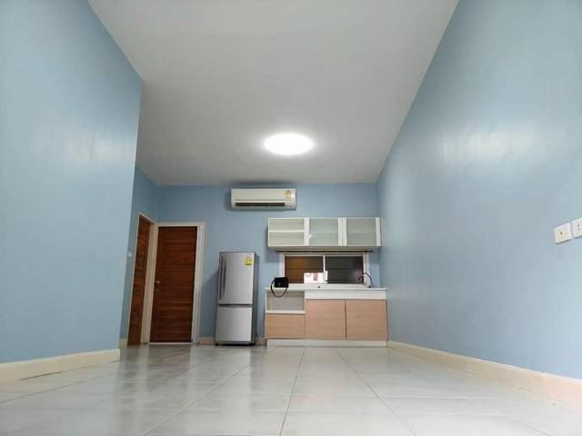 P1601 ให้เช่า ทาวโฮม 2 ชั้น โครงการ เดอะคัลเลอร์ 2 Areeya The Color 2 อารียาลาดปลาเค้า พร้อมอยู่ ใกล้เกษตรนวมินร์ เลียบทางด่วน วัดลาดปลาเค้า