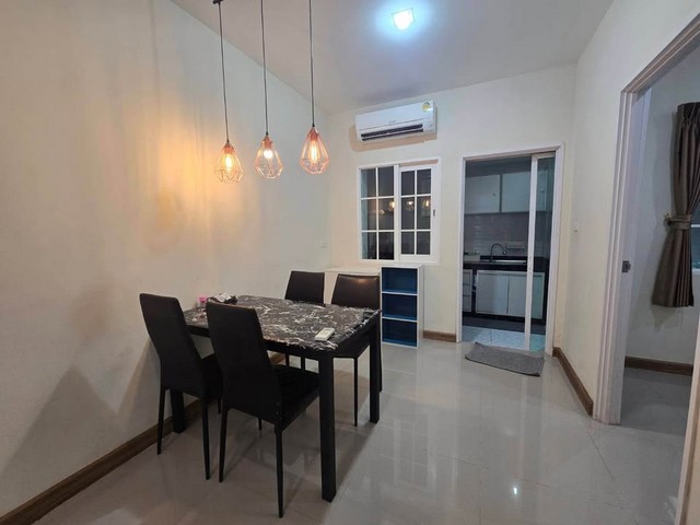 P2041 ขาย ทาวน์เฮ้าส์ 2 ชั้น โครงการ โกลเด้น ทาวน์ 3 บางนา ขายราคา 3900000 บาท