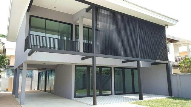 ให้เช่าบ้านเดี่ยว 2 ชั้น StyeLoft 65 ตรว. 260 ตรม. ย่านลาดพร้าวโชคชัย 4 ใกล้ MRT โชคชัย 4 เลียบด่วน เหมาะทำออฟฟิศ จอดรถ 8 คัน