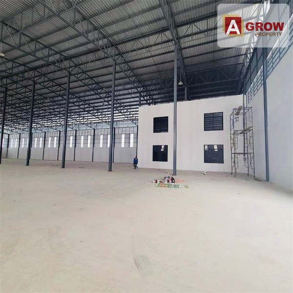 ให้เช่าโรงงาน บ้านบึง ขนาด 2500 ตร.ม. พื้นที่สีเหลือง สามารถประกอบกิจการโรงงานได้ เสร็จพร้อมใช้