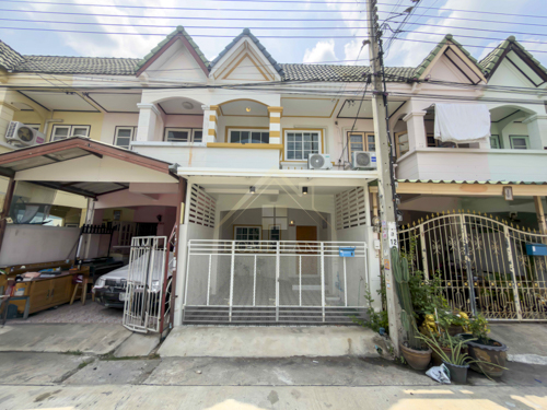 ทาวน์เฮ้าส์ หมู่บ้าน บัวทองธานี รีโนเวท สวยพร้อมอยู่