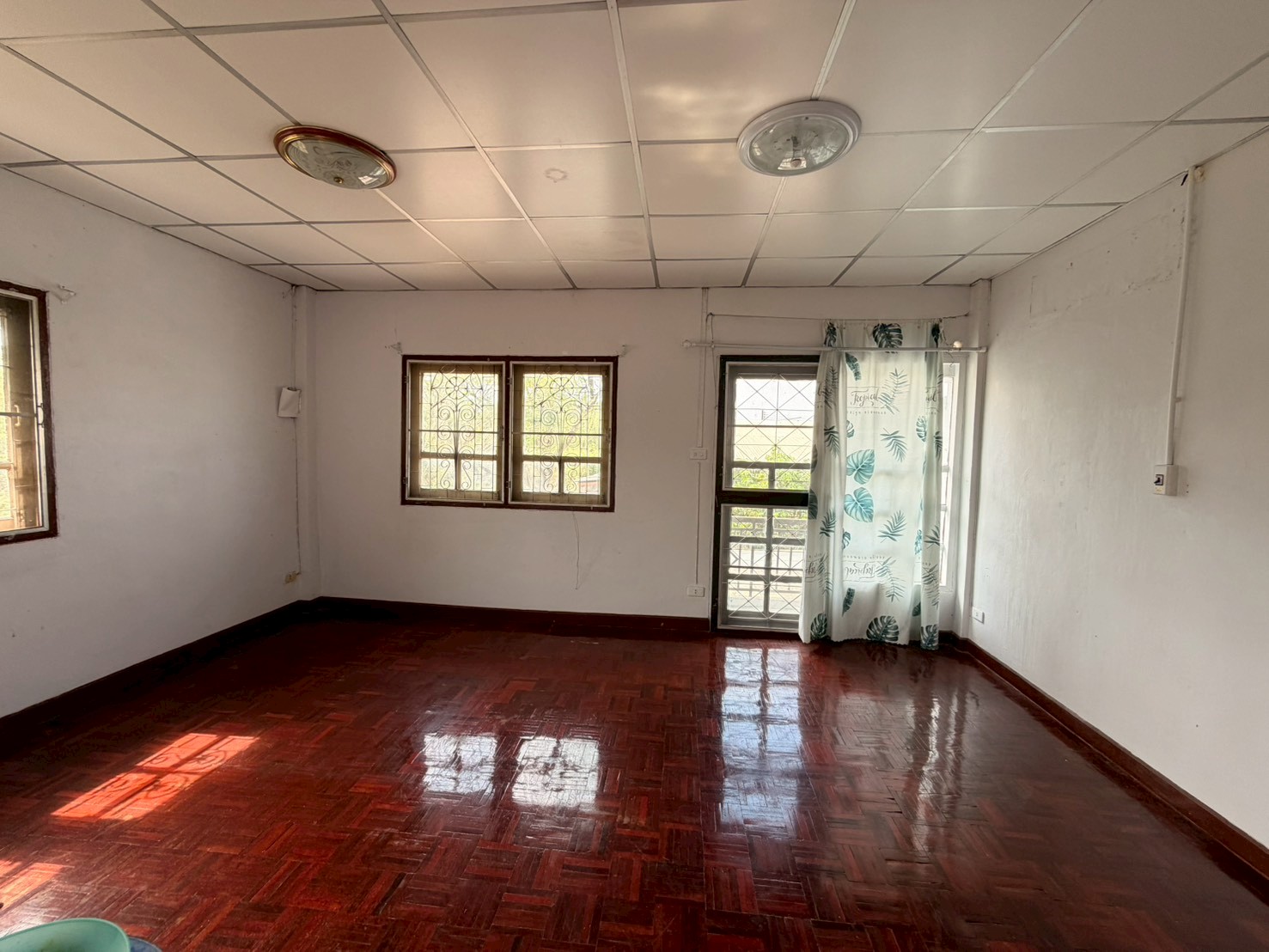 ขายด่วนทาวน์โฮม 2 ชั้น ทำเลทองเมืองขอนแก่น ราคาเพียง 1.3 ล้าน