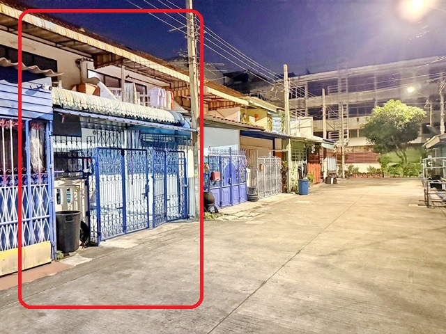 กำนันแม้น24-30 BTS วุฒากาศ 4กม. กัลปพฤกษ์ให้เช่าทาวน์เฮ้าส์ 2ชั้น 16ตรว. 140 ตรม   2นอน 2น้ำ 1-2แอร์