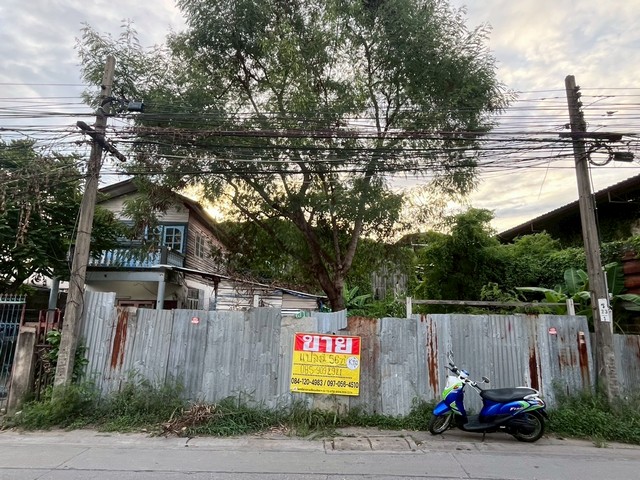 ขายที่ดินที่ดินถมแล้ว   56 ตร.วา  รวม2แปลง ทำเลทองย่านทุ่งครุ บางมด ซอยประชาอุทิศ 54   ใกล้ตลาดประชาอุทิศ 61    ZTK253