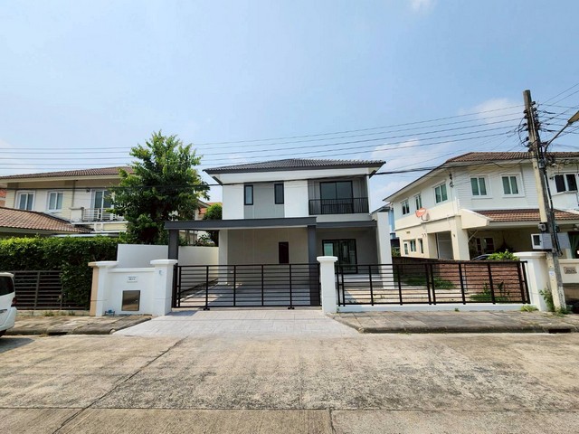 คาซ่าวิลล์ วัชรพล บ้านเดี่ยว   บ้านมือสองตกเเต่งใหม่  ทำเลดี