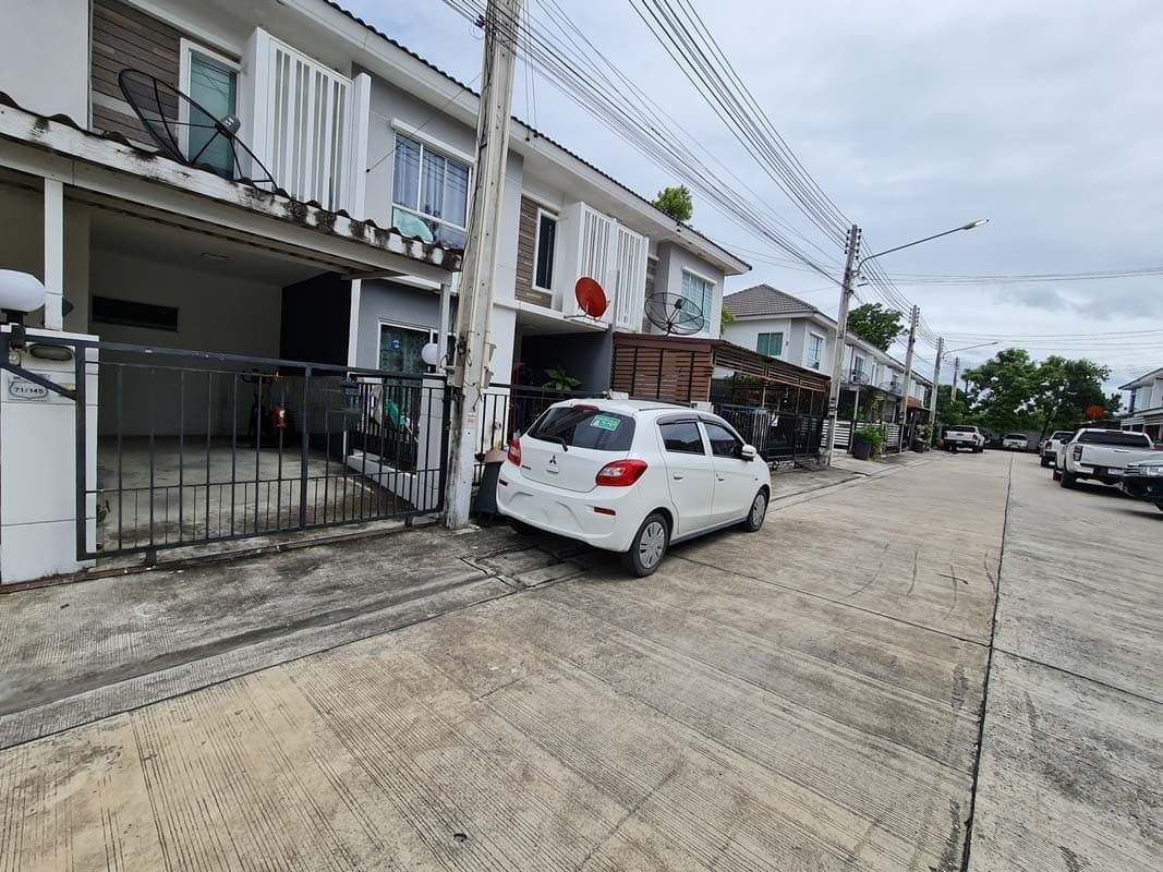 ขาย ทาวน์เฮ้าส์ พฤกษาวิลล์ บางละมุง อำเภอ บางละมุง จังหวัด ชลบุรี