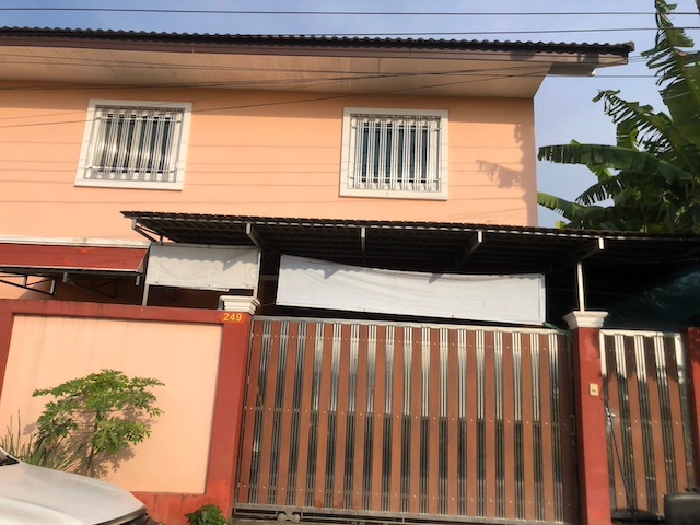 BST1029 ขายโกดัง ตลิ่งชัน หมู่บ้านมหาดไท1 บางระมาด โกดัง 1 ชั้น พร้อมห้องทำงาน ทำเลกรุงเทพฝั่งตะวันตก