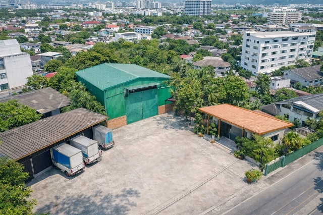 เทศบาลเมืองบ้านพรุ 900 ม. ในหาดใหญ่ หาดใหญ่ โกดังพร้อมสำนักงาน ตลาดสดบ้านพรุ 360ม. ใกล้ ขนาดที่ดิน 1ไร่ หรือ 400ตร.ว.  1400 ตร.ม.