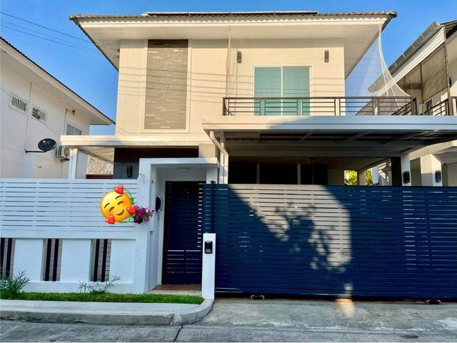 ขายบ้านหางดง เชียงใหม่ 3 นอน 3 น้ำ ในโครงการ ใกล้กาดฝรั่ง เพียง 2.6 ล้าน พร้อมเฟอร์นิเจอร์