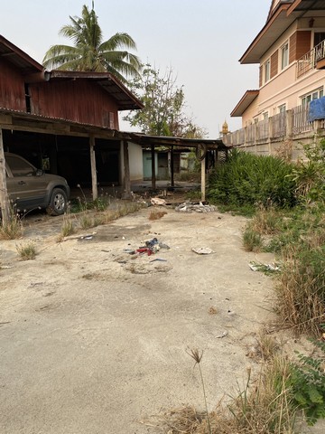 ใกล้ปีใหม่ดูทรัพย์มีมูลค่า  บ้านเดี่ยว สิงห์บุรี116 ตาราวา  ราคากันเอง  โทร  0968821857