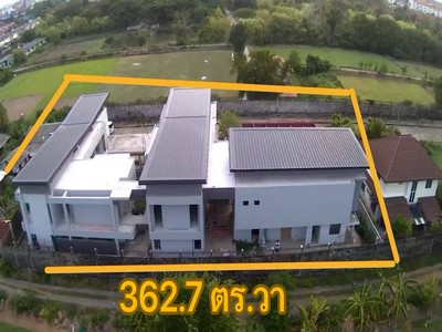 พื้นที่เยอะ มีสระว่ายน้ำ ! หลังมุมเงียบสงบ ! ขายบ้านเดี่ยวหลังใหญ่ปัญญาอินทรา P.7   362.7 ตร.วา 1600 ตร.ม 9 นอน 10 น้ำ 5 จอด