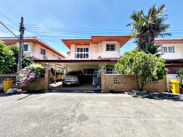 หมู่บ้าน เฟื่องสุข 2 ถนนกาญจนาภิเษก ลำโพ จังหวัดนนทบุรี (บ้านสวย รีโนเวทใหม่ พร้อมอยู่)