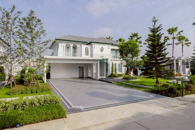 คฤหาสน์หรู #ติดทะเลสาบ 46 ล้าน #มัณฑนา2 #SereneLake #แม่เหียะ บ้านหรูสังคมคุณภาพจาก Land &amp Houses พร้อมความเป็นส่วนตัวเหนือระดับ